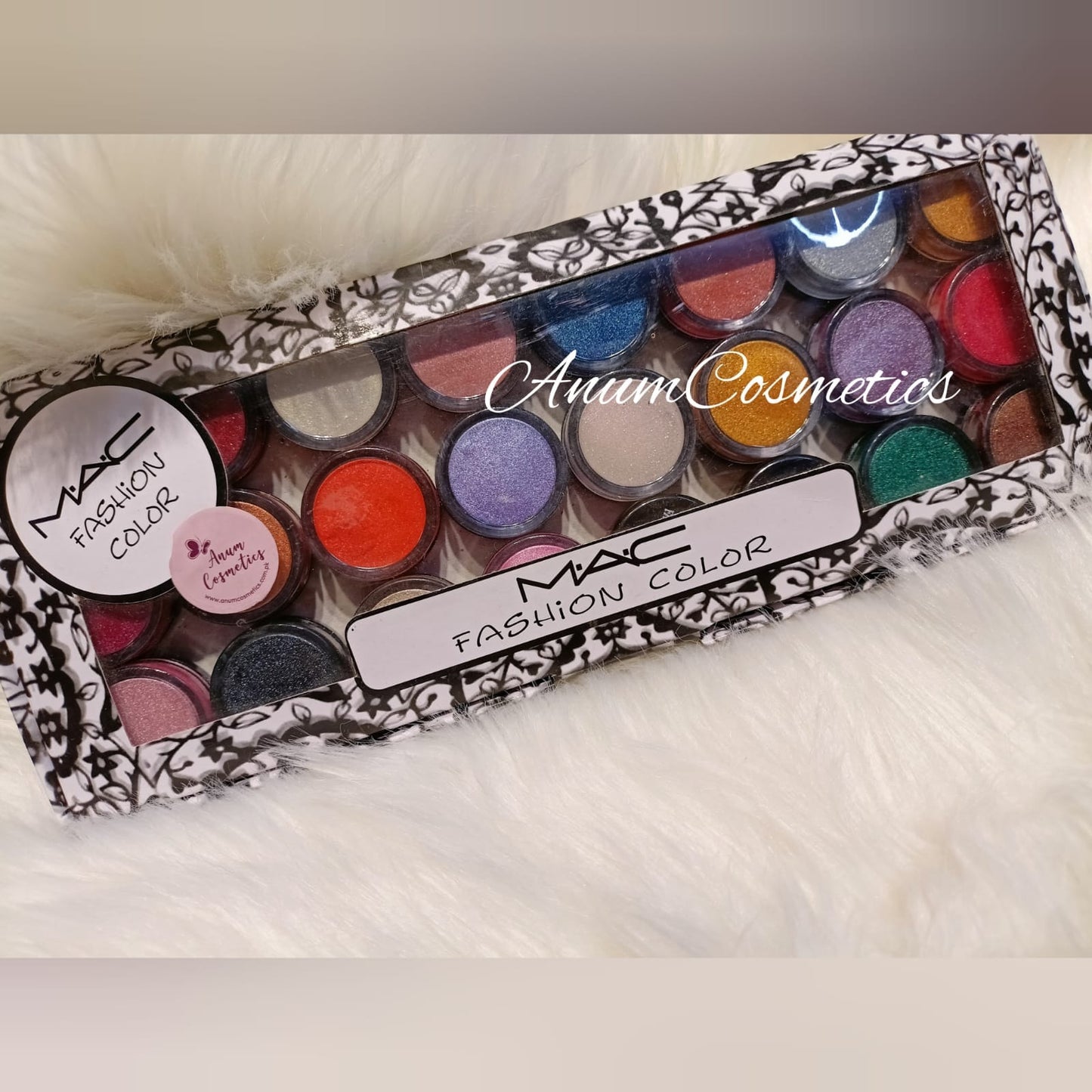 MAC GLITTERS ND CREAMY EYESHADOW