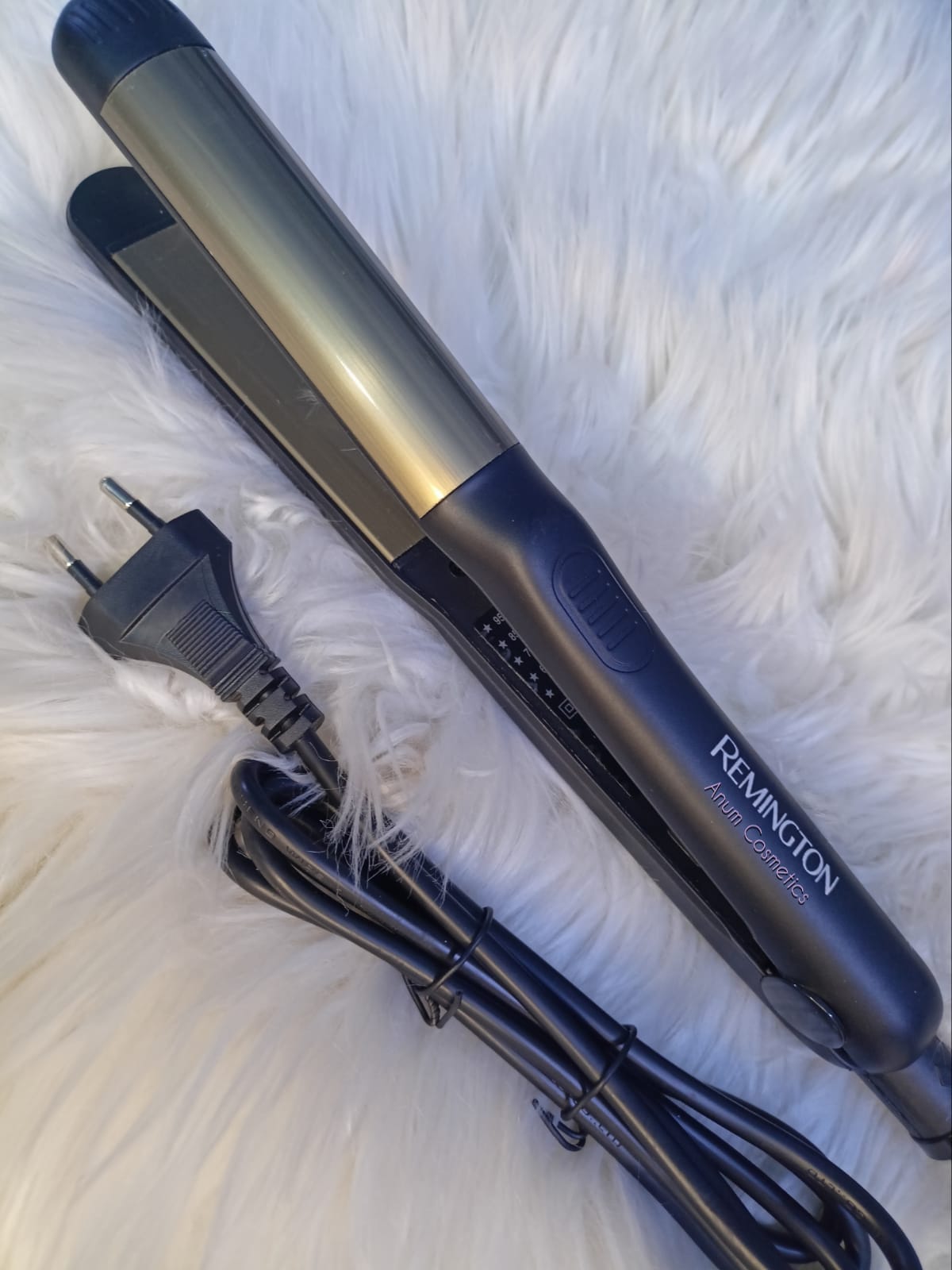 REMINGTON SLEEK AND CURL